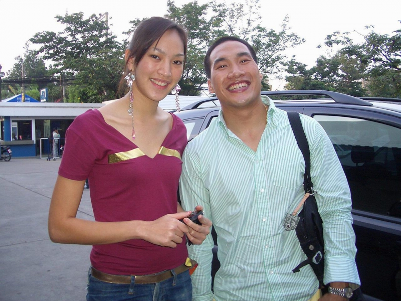 ตุ๊ก ชนกวนันท์ ยอมรับตามง้อขอคืนดี บ๊วย ทุกปี
